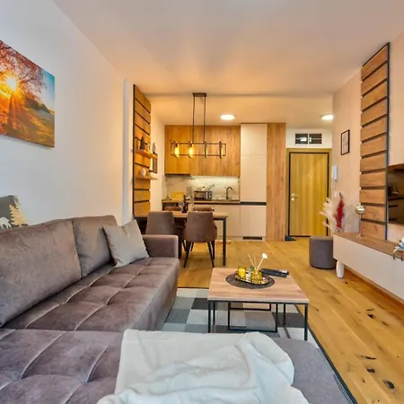 아파트 Biser Zlatibora 즐라티보